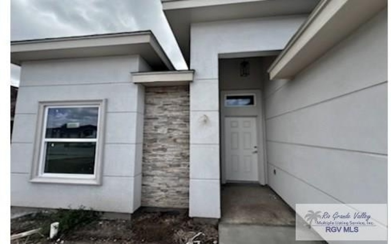 1173 SQUAW VALLEY DR. #B, BROWNSVILLE, TX 78520, 2 Habitaciones Habitaciones , ,2 BañosBaños,Residential Lease,En Alquiler,1173 SQUAW VALLEY DR.,29762416