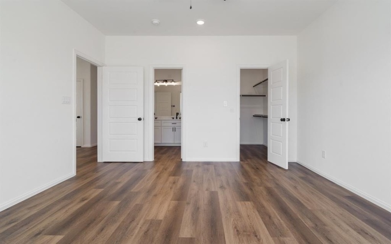 1424 Missouri Avenue, Fort Worth, TX 76104, 4 Bedrooms Bedrooms, ,3 BathroomsBathrooms,Residential,For Sale,1424 Missouri Avenue,20868752