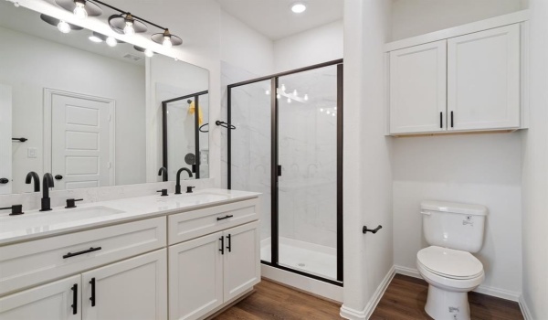 1424 Missouri Avenue, Fort Worth, TX 76104, 4 Bedrooms Bedrooms, ,3 BathroomsBathrooms,Residential,For Sale,1424 Missouri Avenue,20868752