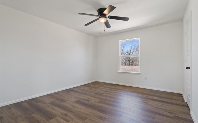 1424 Missouri Avenue, Fort Worth, TX 76104, 4 Bedrooms Bedrooms, ,3 BathroomsBathrooms,Residential,For Sale,1424 Missouri Avenue,20868752
