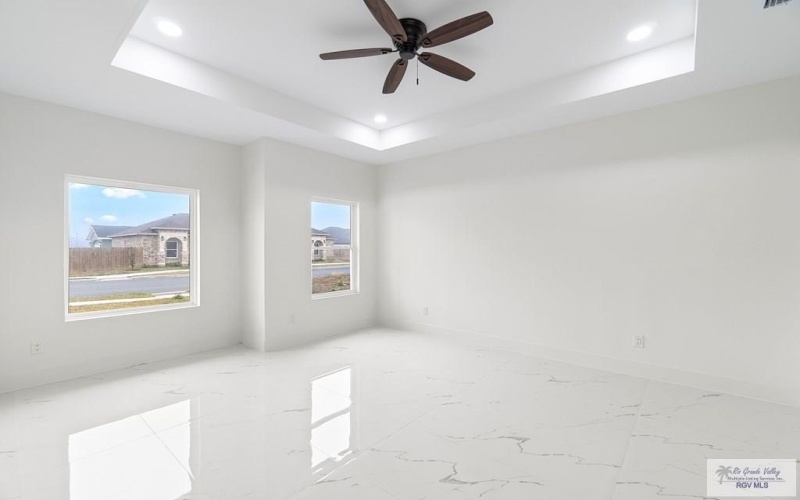 4575 RIVER OAK CIR, BROWNSVILLE, TX 78520, 3 Bedrooms Bedrooms, ,2 BathroomsBathrooms,Residential,For Sale,4575 RIVER OAK CIR,29762469