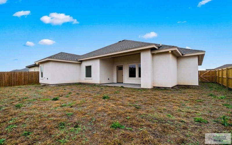 4575 RIVER OAK CIR, BROWNSVILLE, TX 78520, 3 Bedrooms Bedrooms, ,2 BathroomsBathrooms,Residential,For Sale,4575 RIVER OAK CIR,29762469