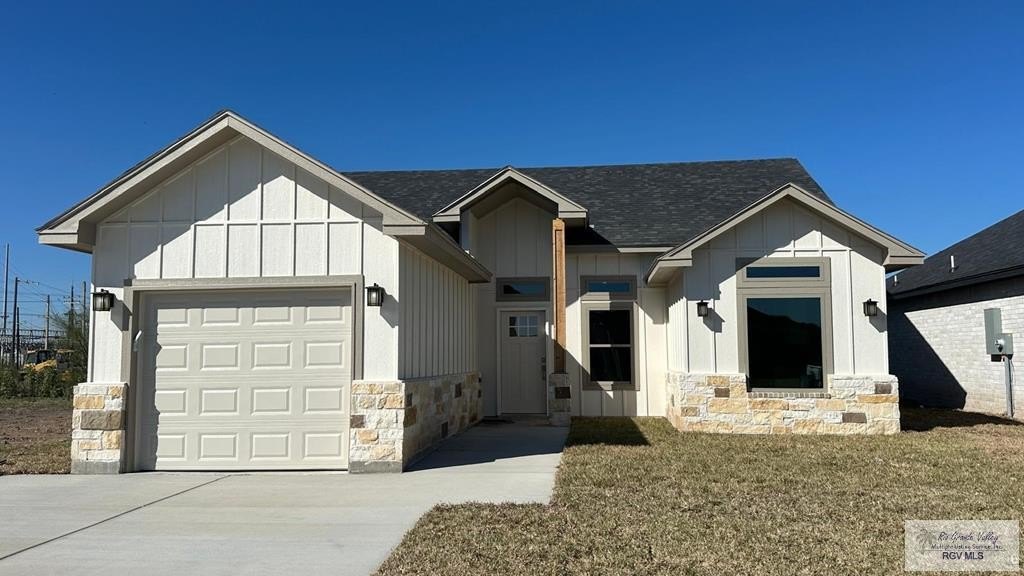 2813 ARI DR, BROWNSVILLE, TX 78526, 3 Bedrooms Bedrooms, ,2 BathroomsBathrooms,Residential,For Sale,2813 ARI DR,29762484