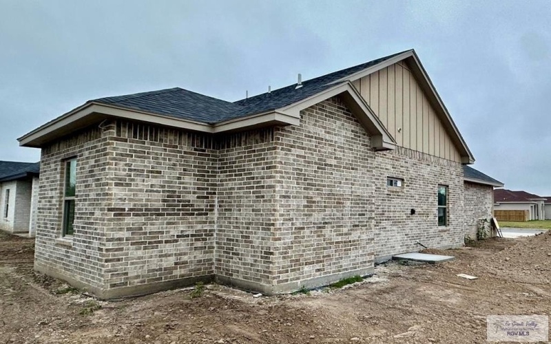 2813 ARI DR, BROWNSVILLE, TX 78526, 3 Bedrooms Bedrooms, ,2 BathroomsBathrooms,Residential,For Sale,2813 ARI DR,29762484