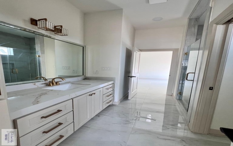 6096 WEST PALM ST, BROWNSVILLE, TX 78526, 4 Bedrooms Bedrooms, ,3 BathroomsBathrooms,Residential,For Sale,6096 WEST PALM ST,29762493