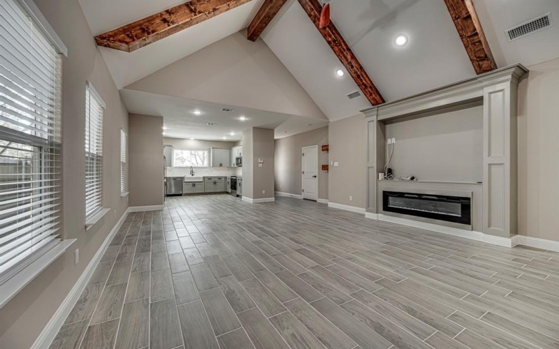 5858 Black Pine Circle, Granbury, TX 76048, 3 Bedrooms Bedrooms, ,2 BathroomsBathrooms,Residential,For Sale,5858 Black Pine Circle,20866676