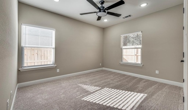 5858 Black Pine Circle, Granbury, TX 76048, 3 Bedrooms Bedrooms, ,2 BathroomsBathrooms,Residential,For Sale,5858 Black Pine Circle,20866676