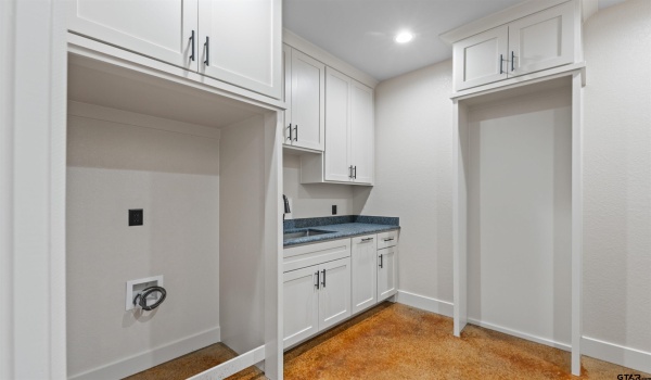 12265 Madison Crossing, Bullard, TX 75757, 4 Bedrooms Bedrooms, ,3 BathroomsBathrooms,Residential,For Sale,12265 Madison Crossing,25007104