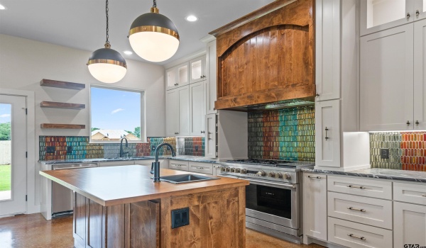 12265 Madison Crossing, Bullard, TX 75757, 4 Bedrooms Bedrooms, ,3 BathroomsBathrooms,Residential,For Sale,12265 Madison Crossing,25007104