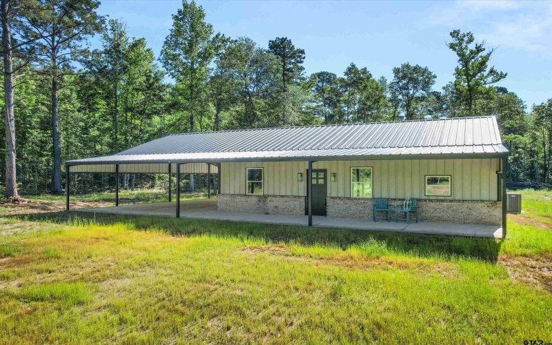9760 Wood Chuck, Winnsboro, TX 75494, 2 Bedrooms Bedrooms, ,2 BathroomsBathrooms,Residential,For Sale,9760 Wood Chuck,25007110
