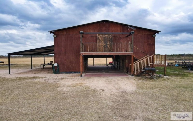 12400 MILE 2 WEST, MERCEDES, TX 78570, 3 Habitaciones Habitaciones , ,2 BañosBaños,Residential,En Venta,12400 MILE 2 WEST,29762518