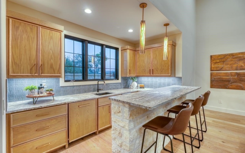 92 Encantada, Horseshoe Bay, TX 78657, 3 Bedrooms Bedrooms, ,3 BathroomsBathrooms,Residential,For Sale,92 Encantada,172740