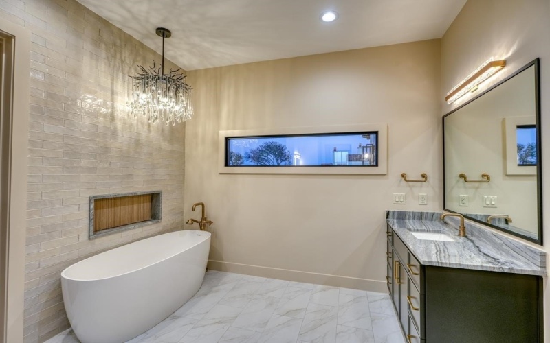 92 Encantada, Horseshoe Bay, TX 78657, 3 Bedrooms Bedrooms, ,3 BathroomsBathrooms,Residential,For Sale,92 Encantada,172740