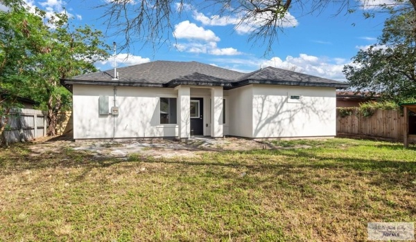 1792 LA POSADA CIR, BROWNSVILLE, TX 78521, 3 Bedrooms Bedrooms, ,2 BathroomsBathrooms,Residential,For Sale,1792 LA POSADA CIR,29762819