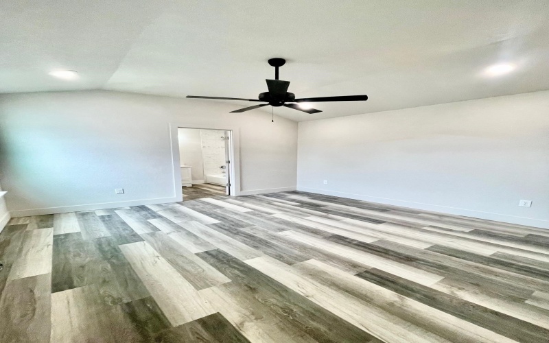 806 E Brown Street, Llano, TX 78643, 3 Bedrooms Bedrooms, ,2 BathroomsBathrooms,Residential,For Sale,806 E Brown Street,172810