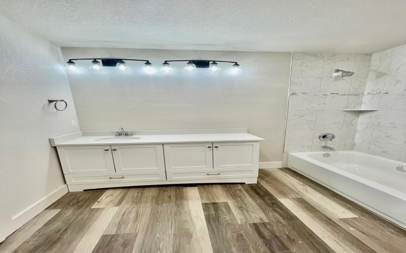 806 E Brown Street, Llano, TX 78643, 3 Bedrooms Bedrooms, ,2 BathroomsBathrooms,Residential,For Sale,806 E Brown Street,172810