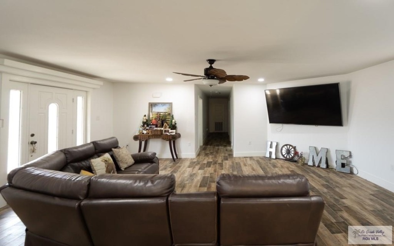 29568 RATLIFF ST., SAN BENITO, TX 78586, 3 Habitaciones Habitaciones , ,2 BañosBaños,Residential,En Venta,29568 RATLIFF ST.,29762579
