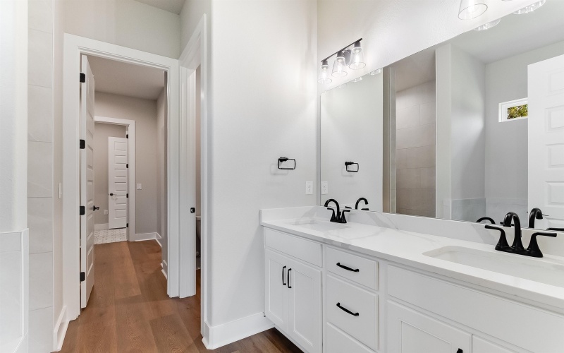 3105 Morgan Circle, Marble Falls, TX 78654, 4 Bedrooms Bedrooms, ,2 BathroomsBathrooms,Residential,For Sale,3105 Morgan Circle,172811