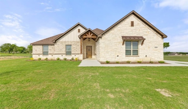 8509 Wild Colt Drive, Godley, TX 76044, 3 Bedrooms Bedrooms, ,2 BathroomsBathrooms,Residential,For Sale,8509 Wild Colt Drive,20866678