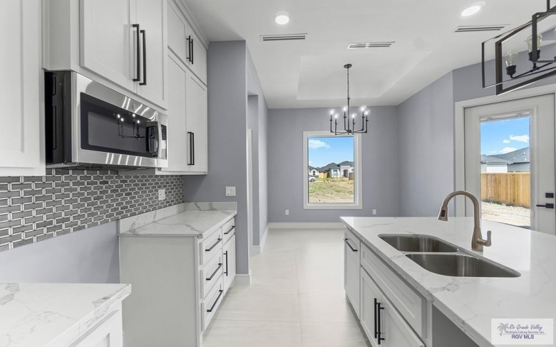 712 KAYLEE DR, LA FERIA, TX 78559, 4 Habitaciones Habitaciones , ,2 BañosBaños,Residential,En Venta,712 KAYLEE DR,29762593