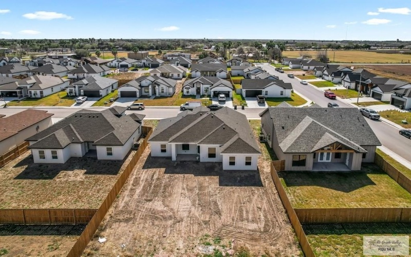 712 KAYLEE DR, LA FERIA, TX 78559, 4 Habitaciones Habitaciones , ,2 BañosBaños,Residential,En Venta,712 KAYLEE DR,29762593
