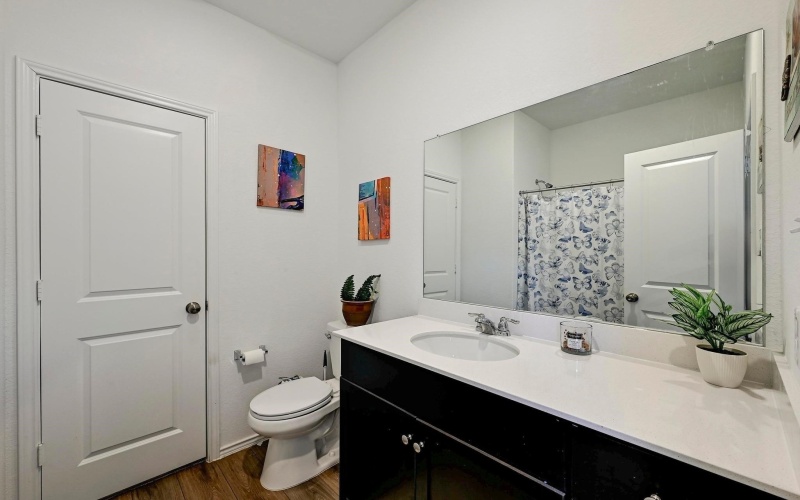 108 Standing Rock Lane, Marble Falls, TX 78654, 3 Bedrooms Bedrooms, ,2 BathroomsBathrooms,Residential Lease,For Rent,108 Standing Rock Lane,172833
