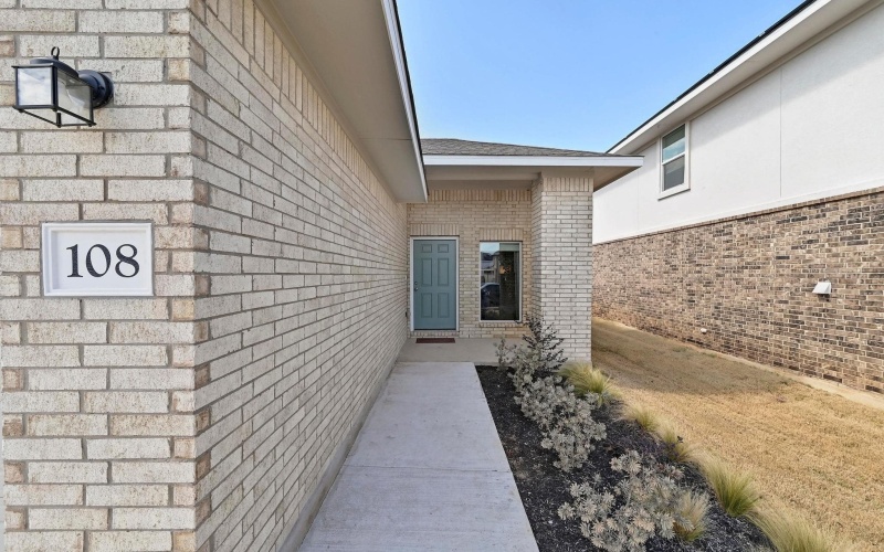 108 Standing Rock Lane, Marble Falls, TX 78654, 3 Bedrooms Bedrooms, ,2 BathroomsBathrooms,Residential Lease,For Rent,108 Standing Rock Lane,172833