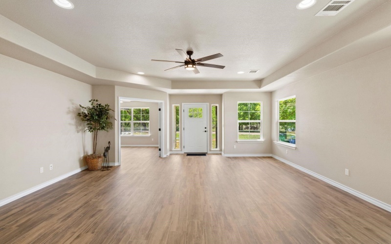 125 Channel Dr, Sunrise Beach, TX 78643, 3 Bedrooms Bedrooms, ,2 BathroomsBathrooms,Residential,For Sale,125 Channel Dr,172850