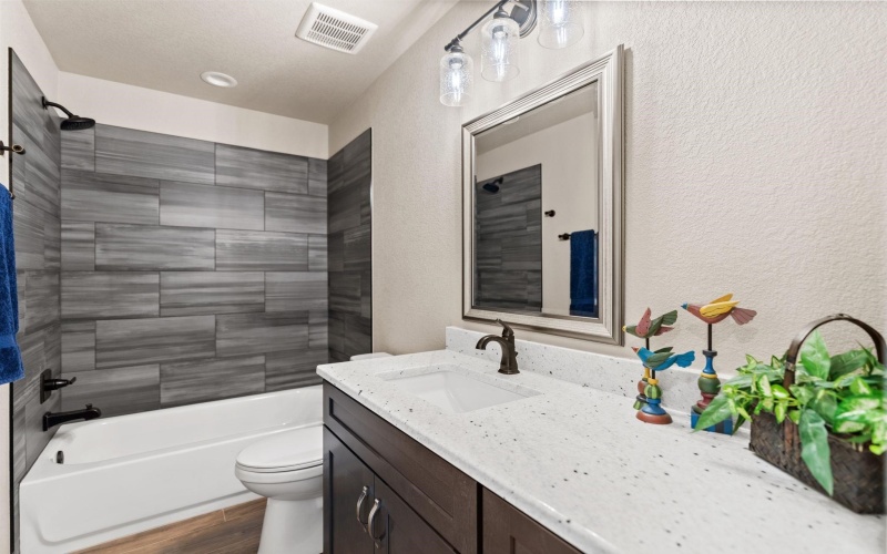 125 Channel Dr, Sunrise Beach, TX 78643, 3 Bedrooms Bedrooms, ,2 BathroomsBathrooms,Residential,For Sale,125 Channel Dr,172850