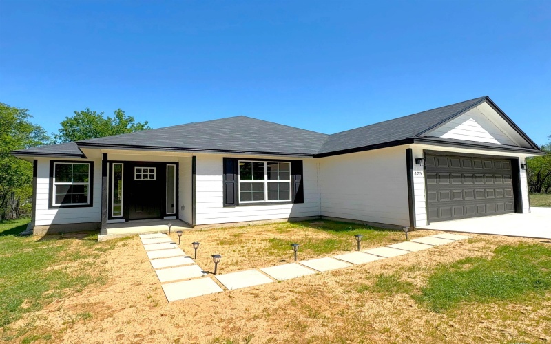 125 Channel Dr, Sunrise Beach, TX 78643, 3 Bedrooms Bedrooms, ,2 BathroomsBathrooms,Residential,For Sale,125 Channel Dr,172850