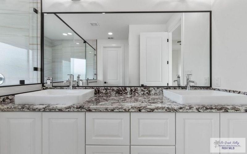3405 PEBBLE BEACH DR., HARLINGEN, TX 78550, 3 Habitaciones Habitaciones , ,2 BañosBaños,Residential,En Venta,3405 PEBBLE BEACH DR.,29764806