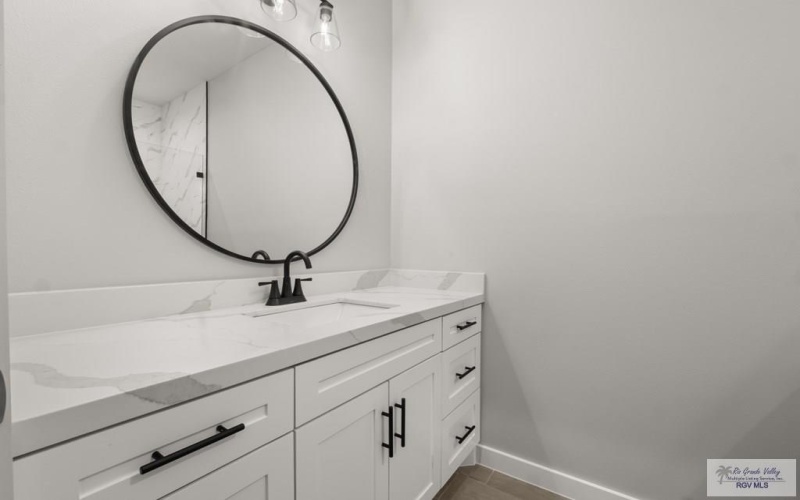 7410 CONVERSE LAKE, BROWNSVILLE, TX 78520, 4 Habitaciones Habitaciones , ,3 BañosBaños,Residential,En Venta,7410 CONVERSE LAKE,29764826