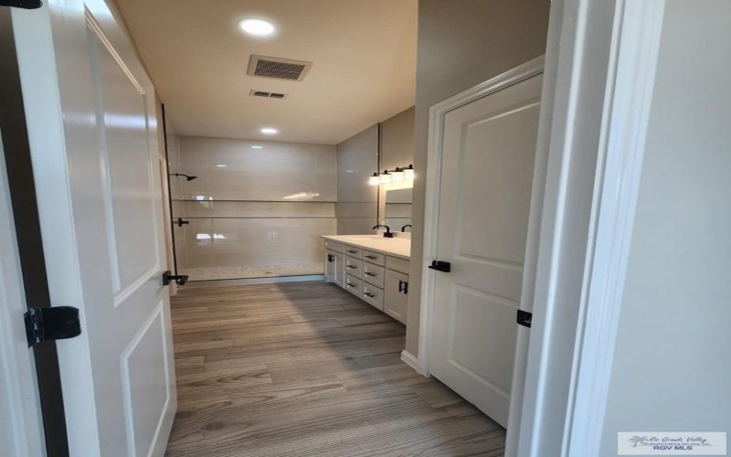 227 JONATHAN CT, BROWNSVILLE, TX 78526, 3 Bedrooms Bedrooms, ,2 BathroomsBathrooms,Residential,For Sale,227 JONATHAN CT,29762684