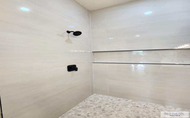 227 JONATHAN CT, BROWNSVILLE, TX 78526, 3 Bedrooms Bedrooms, ,2 BathroomsBathrooms,Residential,For Sale,227 JONATHAN CT,29762684