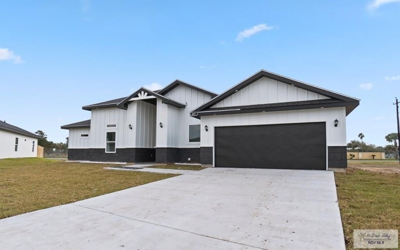 847 BEANKA DR, LA FERIA, TX 78559, 4 Bedrooms Bedrooms, ,2 BathroomsBathrooms,Residential,For Sale,847 BEANKA DR,29762738