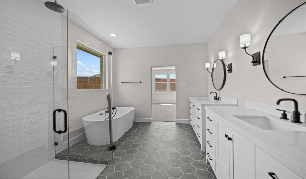 748 Rustic Ridge Drive, Lavon, TX 75166, 4 Bedrooms Bedrooms, ,3 BathroomsBathrooms,Residential,For Sale,748 Rustic Ridge Drive,20868764