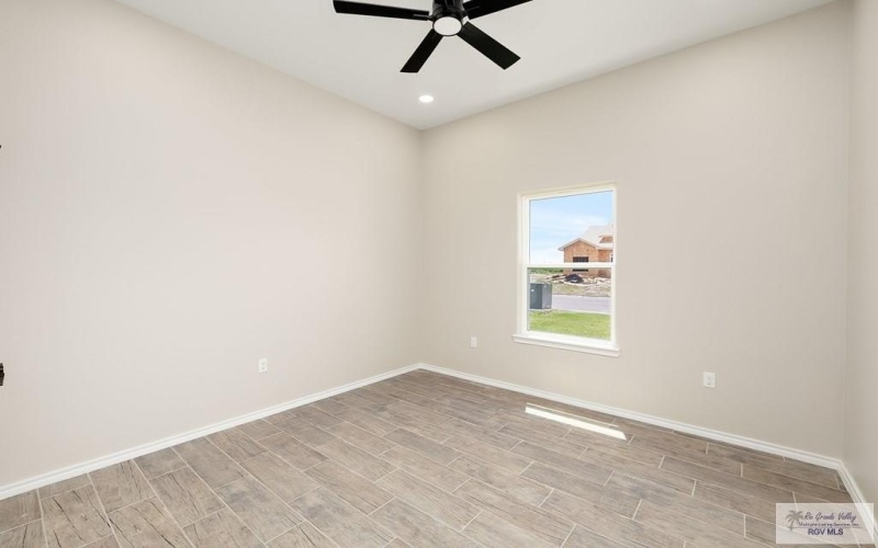 308 N LEON AVE, ELSA, TX 78543, 3 Bedrooms Bedrooms, ,2 BathroomsBathrooms,Residential,For Sale,308 N LEON AVE,29765117