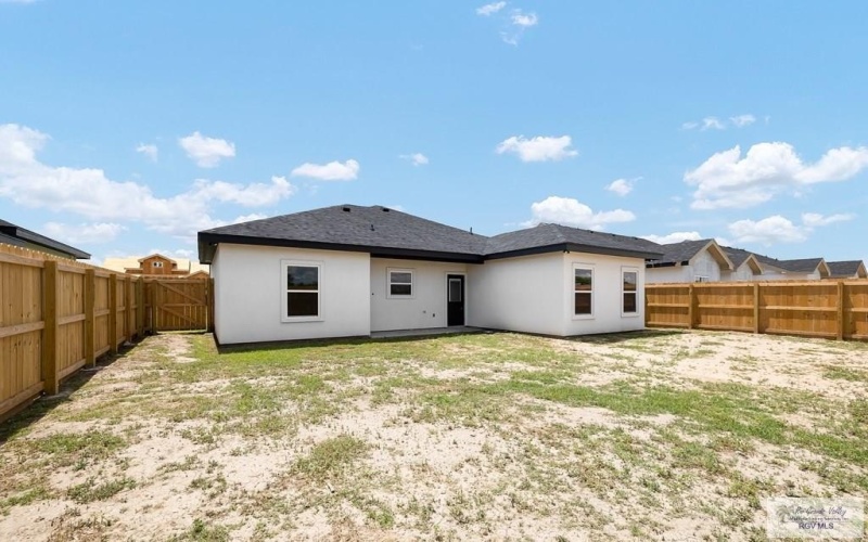 308 N LEON AVE, ELSA, TX 78543, 3 Bedrooms Bedrooms, ,2 BathroomsBathrooms,Residential,For Sale,308 N LEON AVE,29765117