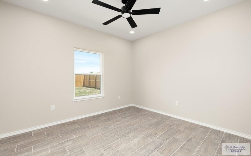 308 N LEON AVE, ELSA, TX 78543, 3 Bedrooms Bedrooms, ,2 BathroomsBathrooms,Residential,For Sale,308 N LEON AVE,29765117