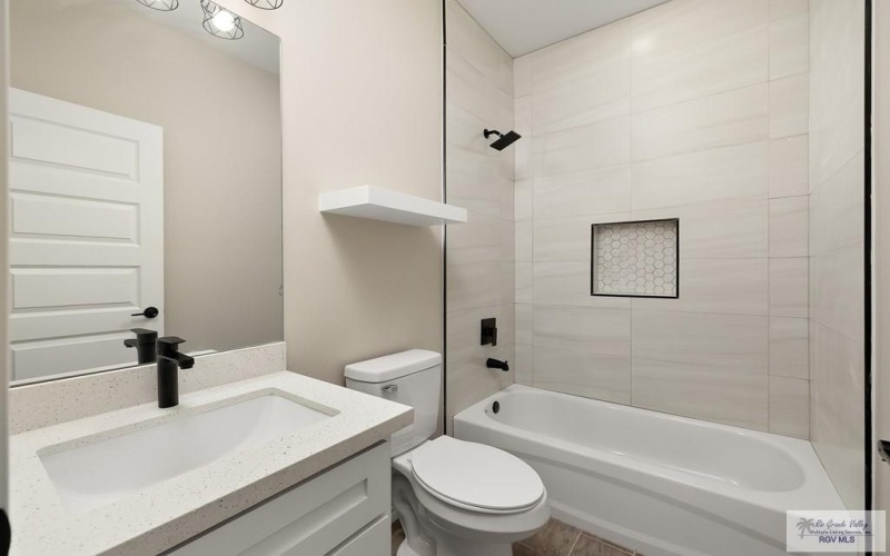308 N LEON AVE, ELSA, TX 78543, 3 Bedrooms Bedrooms, ,2 BathroomsBathrooms,Residential,For Sale,308 N LEON AVE,29765117