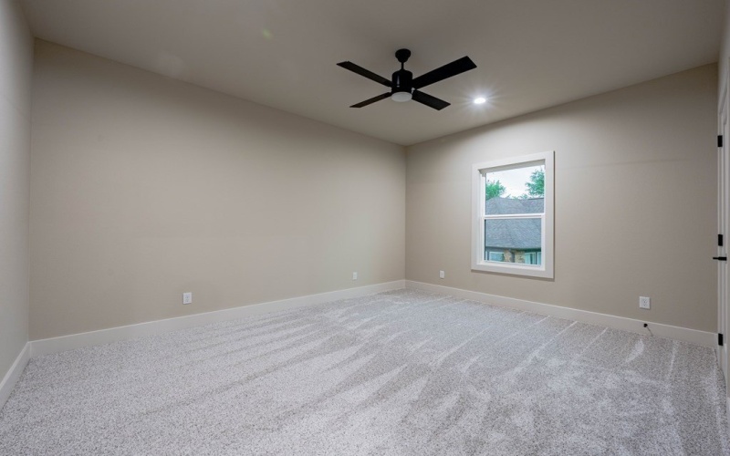 85 Isle of View Dr, Tool, TX 75143, 5 Habitaciones Habitaciones , ,3 BañosBaños,Residential,En Venta,85 Isle of View Dr,108961