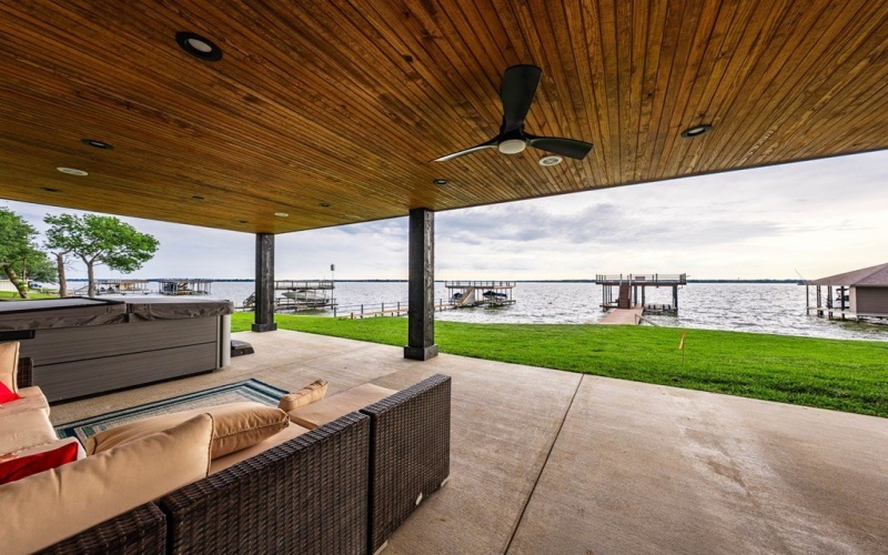 85 Isle of View Dr, Tool, TX 75143, 5 Habitaciones Habitaciones , ,3 BañosBaños,Residential,En Venta,85 Isle of View Dr,108961
