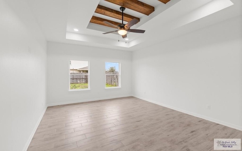 402 LAVACA DR., SAN BENITO, TX 78586, 3 Habitaciones Habitaciones , ,2 BañosBaños,Residential,En Venta,402 LAVACA DR.,29762991