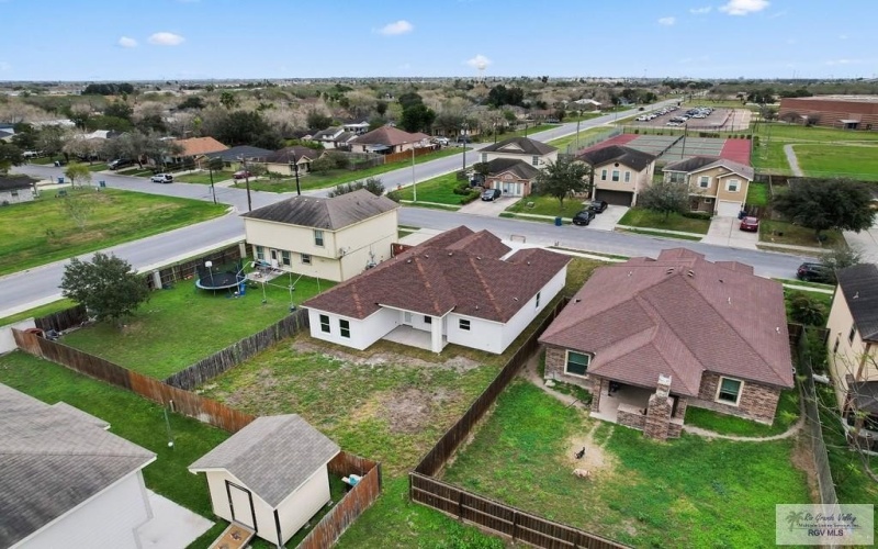 402 LAVACA DR., SAN BENITO, TX 78586, 3 Habitaciones Habitaciones , ,2 BañosBaños,Residential,En Venta,402 LAVACA DR.,29762991
