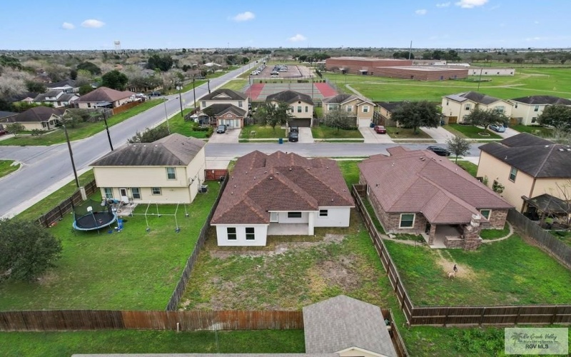 402 LAVACA DR., SAN BENITO, TX 78586, 3 Habitaciones Habitaciones , ,2 BañosBaños,Residential,En Venta,402 LAVACA DR.,29762991