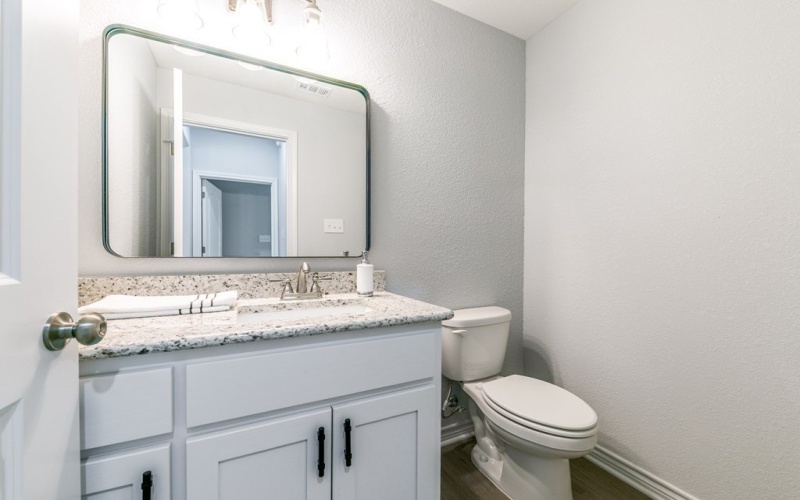 314 Oak Creek Dr, Tool, TX 75143, 4 Habitaciones Habitaciones , ,2 BañosBaños,Residential,En Venta,314 Oak Creek Dr,108970