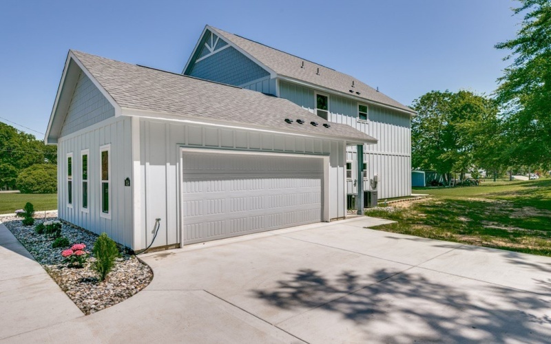 314 Oak Creek Dr, Tool, TX 75143, 4 Habitaciones Habitaciones , ,2 BañosBaños,Residential,En Venta,314 Oak Creek Dr,108970