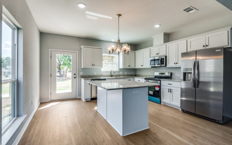 314 Oak Creek Dr, Tool, TX 75143, 4 Habitaciones Habitaciones , ,2 BañosBaños,Residential,En Venta,314 Oak Creek Dr,108970