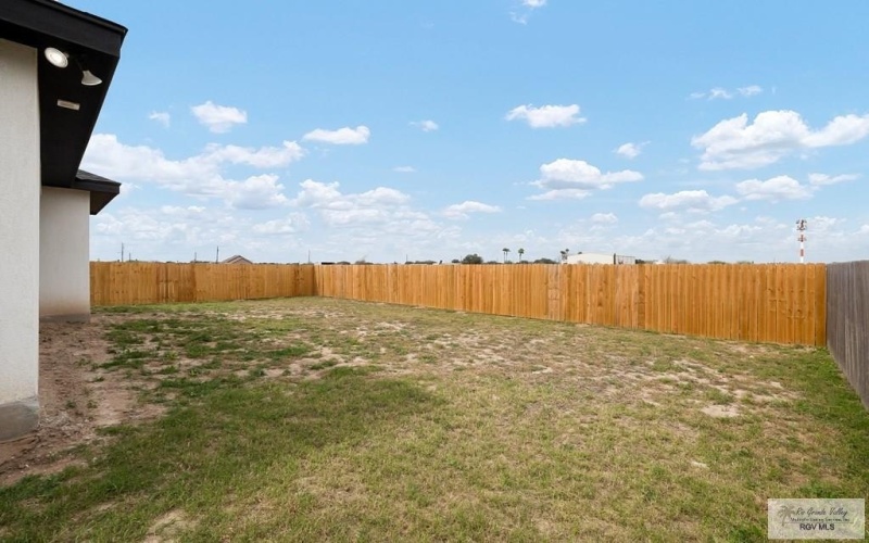 2609 SUNRISE LN., WESLACO, TX 78596, 4 Bedrooms Bedrooms, ,2 BathroomsBathrooms,Residential,For Sale,2609 SUNRISE LN.,29763037