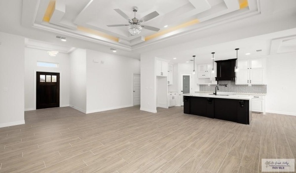 2609 SUNRISE LN., WESLACO, TX 78596, 4 Bedrooms Bedrooms, ,2 BathroomsBathrooms,Residential,For Sale,2609 SUNRISE LN.,29763037